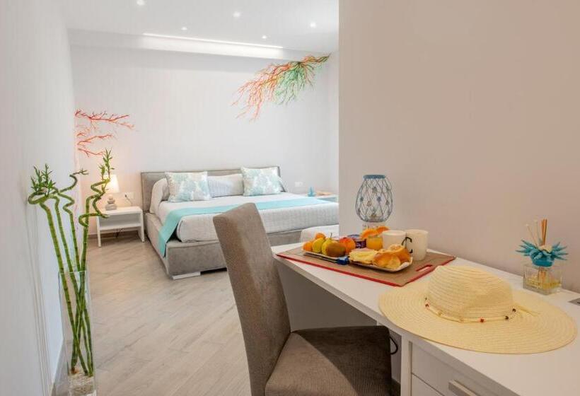 Quarto Triplo Superior, Cioffi Sorrento Rooms