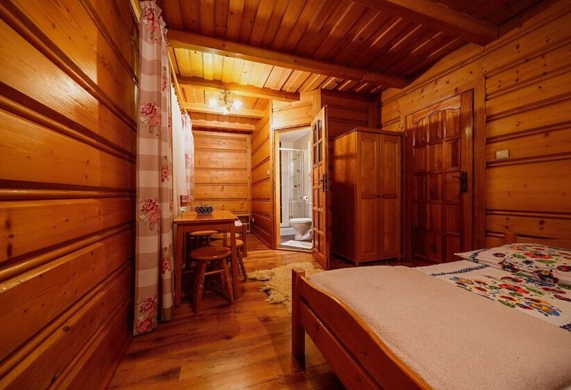 Quarto Quádruplo Estandar, Willa U Gałów