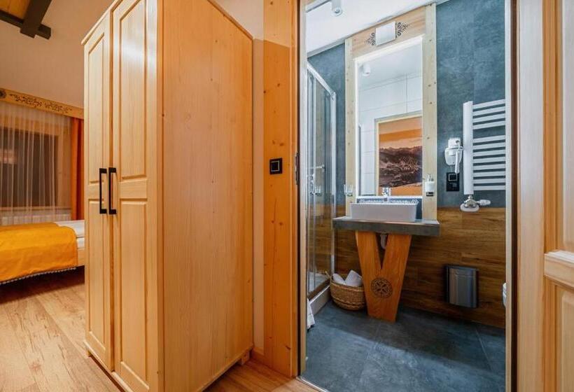 Четырехместный Номер Deluxe, Willa U Gałów
