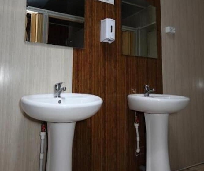 اتاق استاندارد, Hostel Sfera