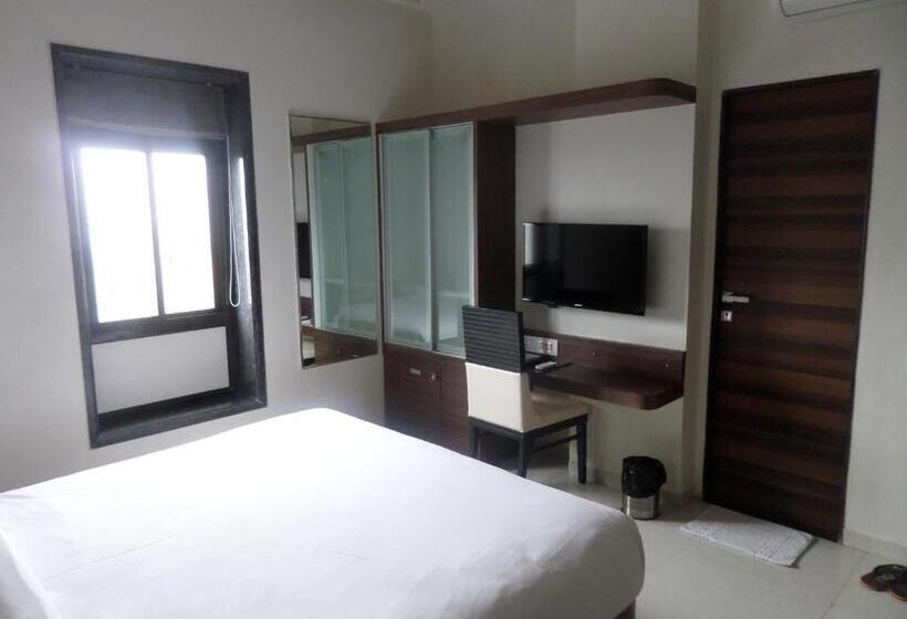 Номер Deluxe, Raj Palace