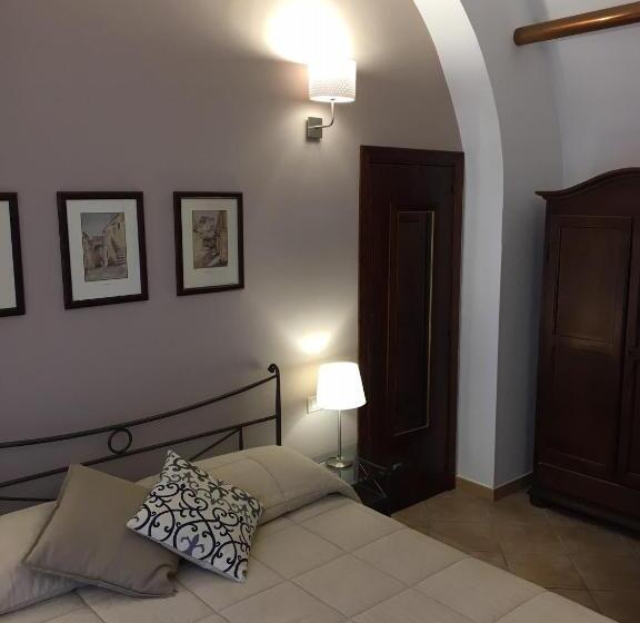 Номер Стандарт, B&b Macrina