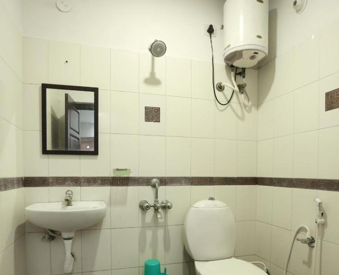 اتاق استاندارد یک نفره, Gm Residency