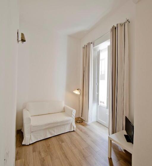 اتاق خانوادگی, B&b Barone Sieri Pepoli