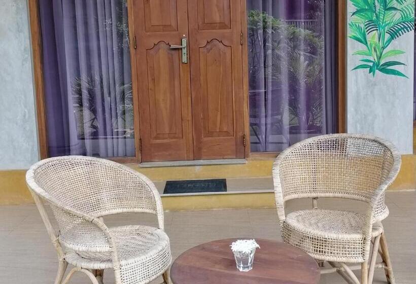 Номер Стандарт Вид на Сад, Thambili Cabanas