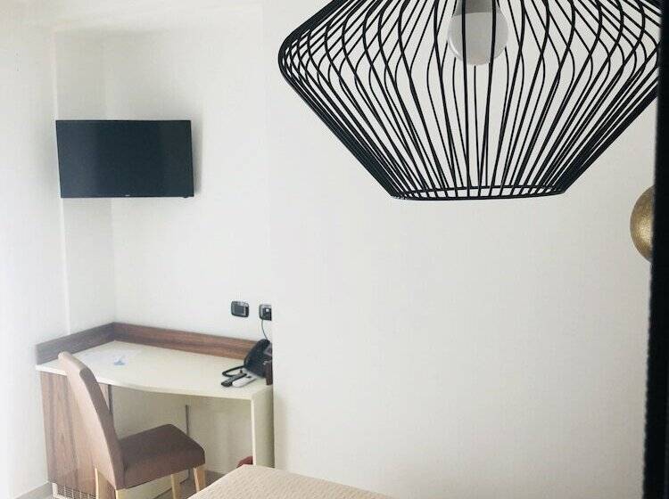 Standard-huone, Milazzo Inn Aimori