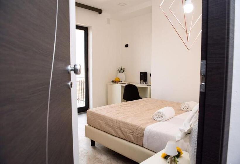Номер Стандарт с Балконом, Milazzo Inn Aimori