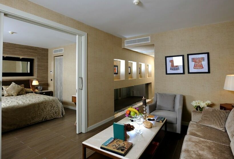 Полулюкс, Elegance Hotels International Marmaris