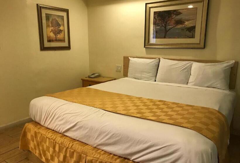 Standard Room King Size Bed, 777 Motor Inn