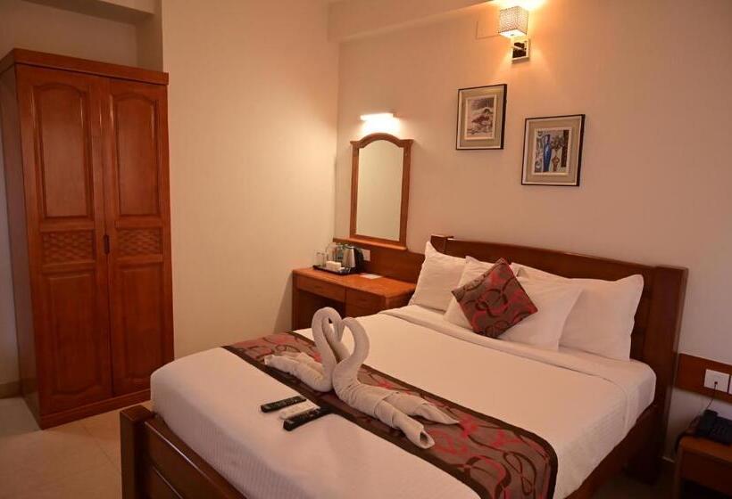 스탠다드 룸, Grand Cascade Chennai