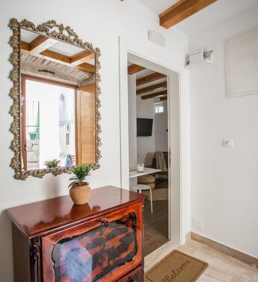 וילה בת 3 חדרי שינה, Villa Lucia