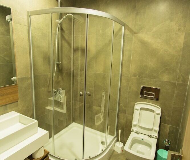 3침실 디럭스 아파트, Accra Luxury Apartments