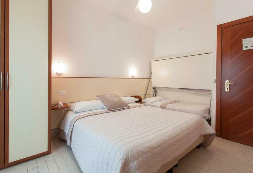 标准三人间, Airone Cervia B&b Camere E Appartamenti
