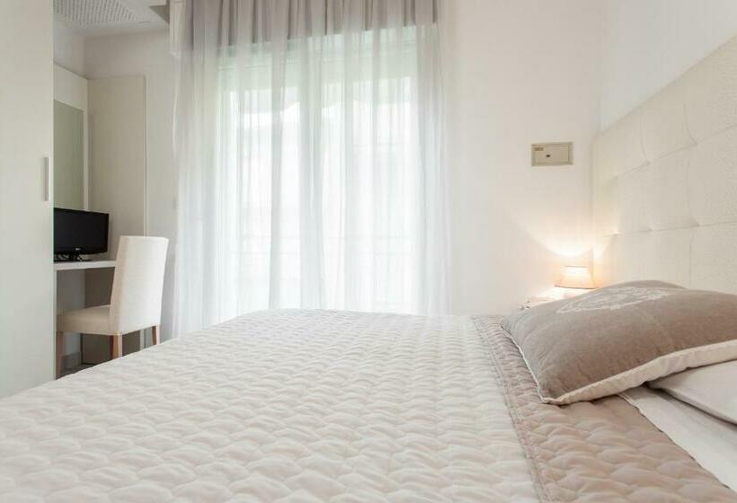 基本间, Airone Cervia B&b Camere E Appartamenti