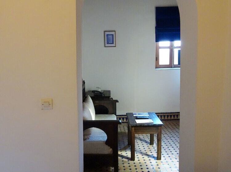 اتاق استاندارد چهار تخته, Riad Sabah