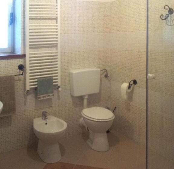 اتاق استاندارد با سرویس بهداشتی مشترک, Bed And Breakfast Al Cucherle