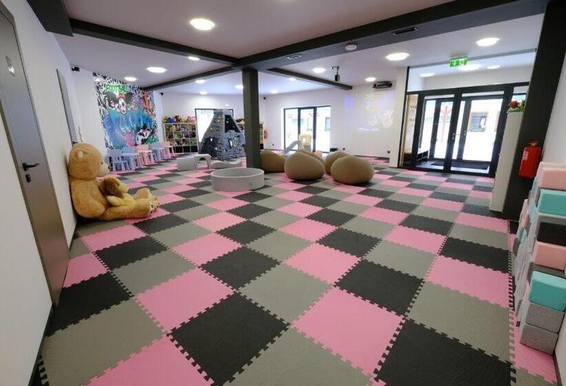 Номер Стандарт Трехместный, Wellness Penzion Jarmilka S Privátním Wellness