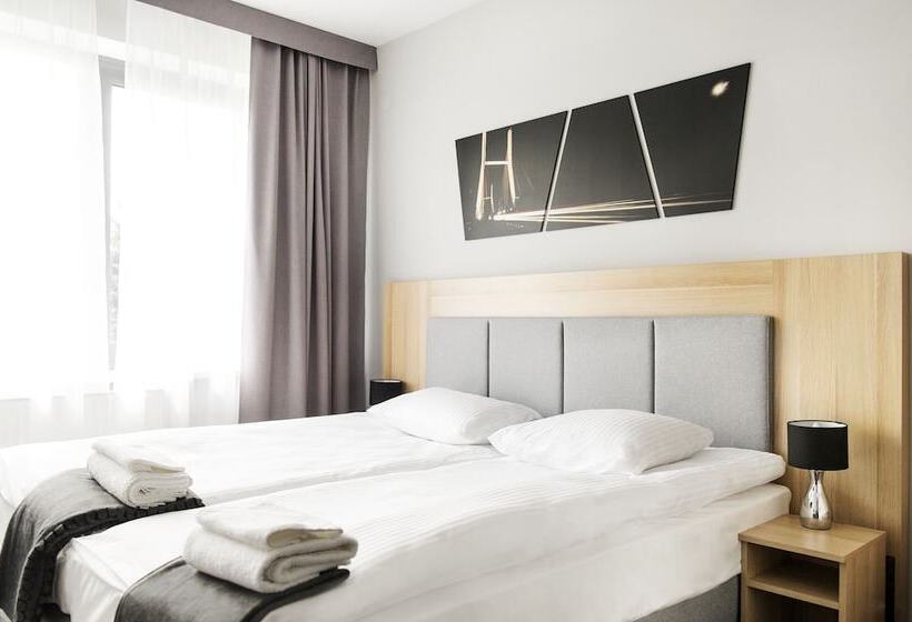 Номер Стандарт, Waw Hotel Airport Okęcie
