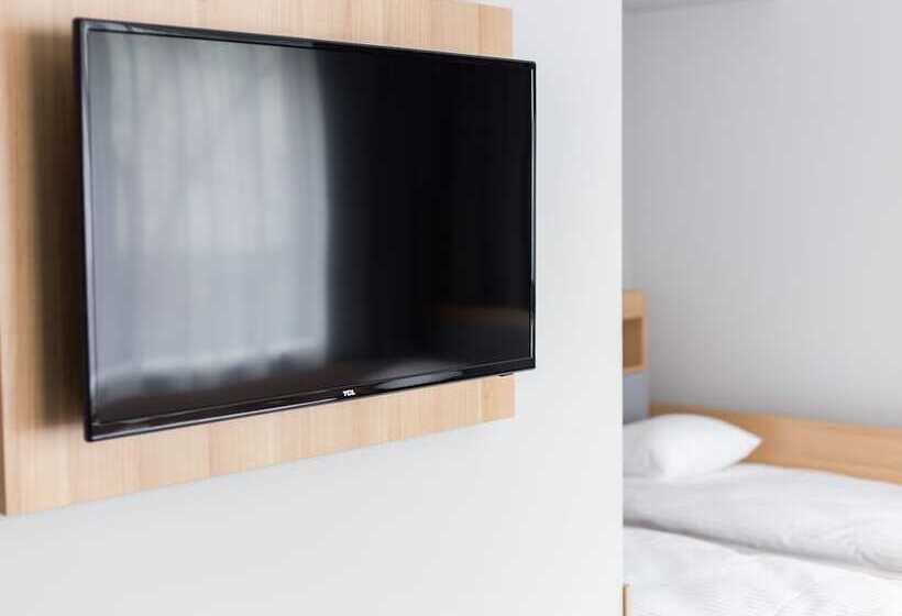 Трехместный Номер Классика, Waw Hotel Airport Okęcie