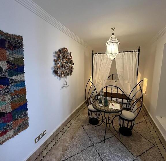 اتاق سوپریور, Riad Ecila