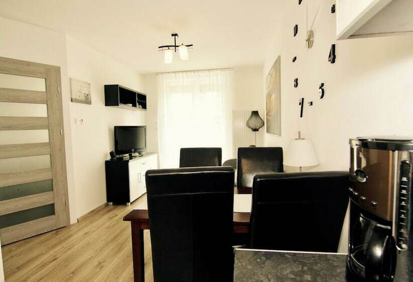 آپارتمان 1 خوابه, Golden Sun Apartments    Bursztynowe