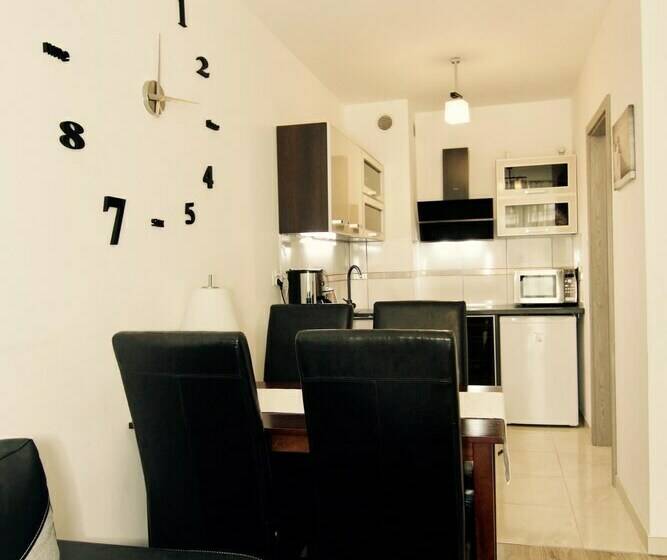 آپارتمان 1 خوابه, Golden Sun Apartments    Bursztynowe