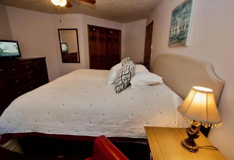 Люкс Кровать Кинг, Baileys Harbor Yacht Club Resort