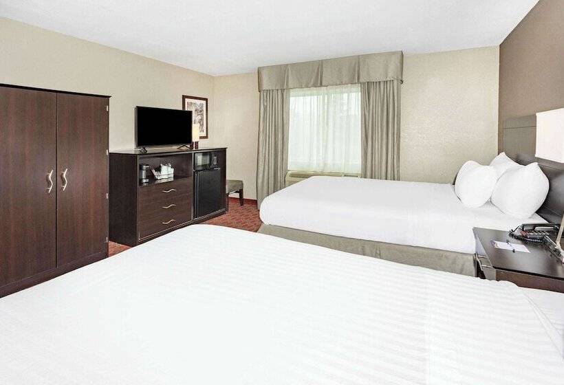 Номер Стандарт 2 Двуспальные Кровати, Baymont By Wyndham Brooklyn Center