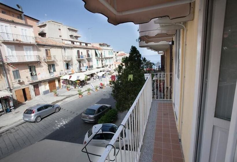 Standard Værelse m. Balkon, Residenza Gargano