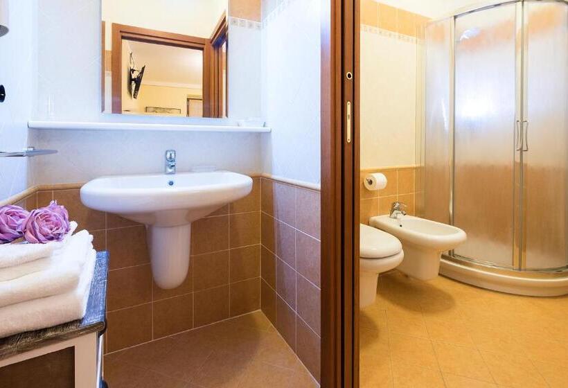 Номер Стандарт, Costa Catterina B&b