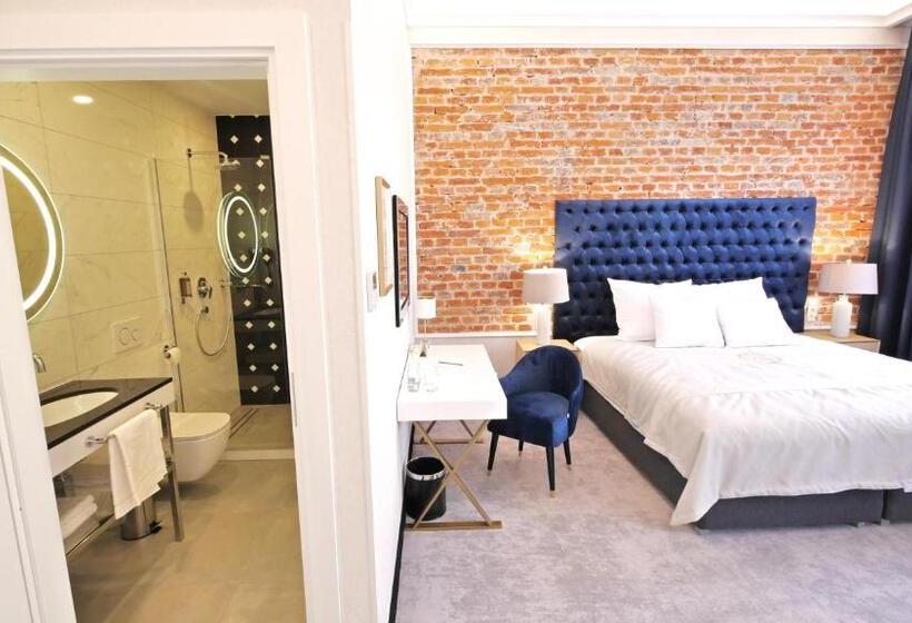 غرفة ديلوكس ثلاثية, Szewska 22 Boutique