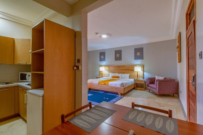 Номер Deluxe, Central Hotel   Osu
