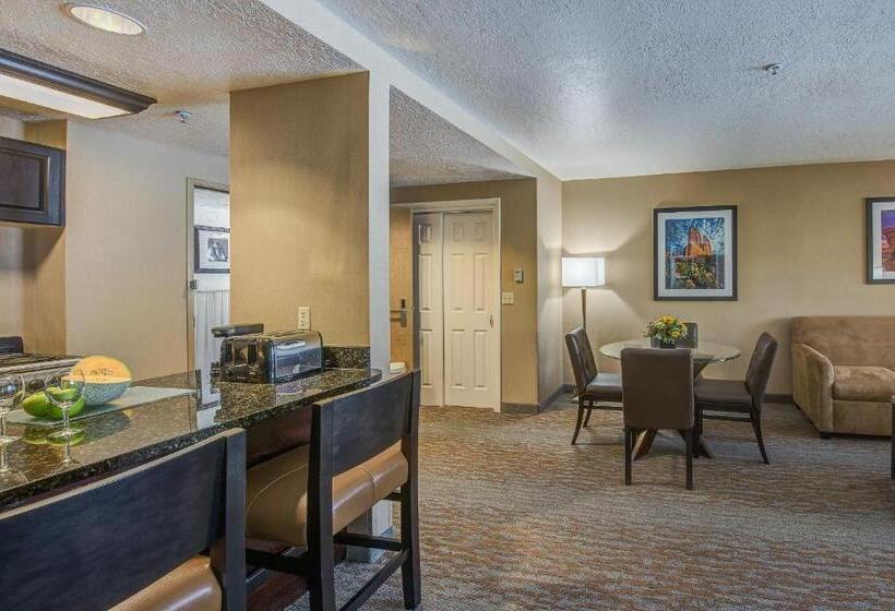 Президентский Люкс, Best Western Plus Canyonlands Inn