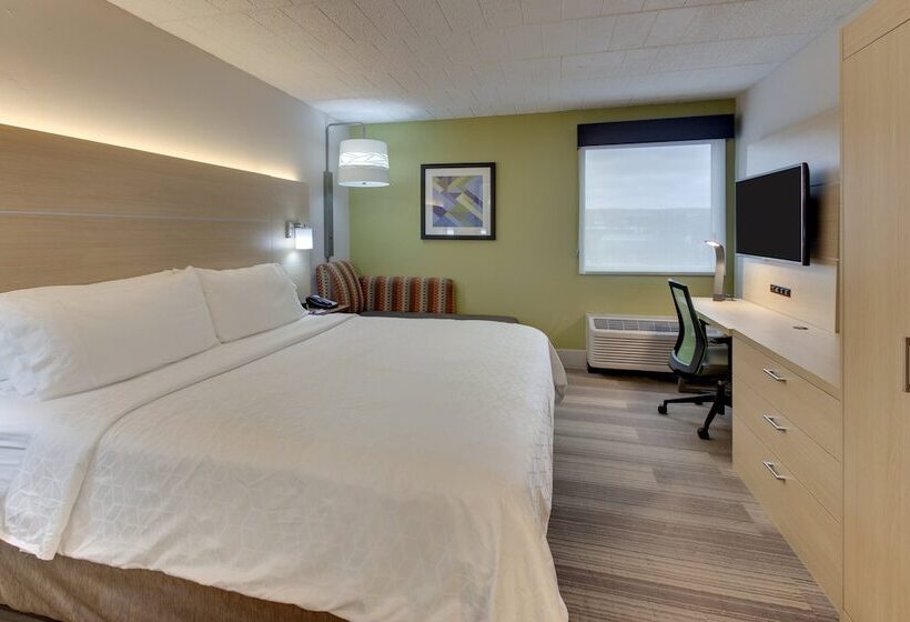 Номер Стандарт Адаптированный для Инвалидов, Holiday Inn Express Pittston  Scranton Airport, An Ihg
