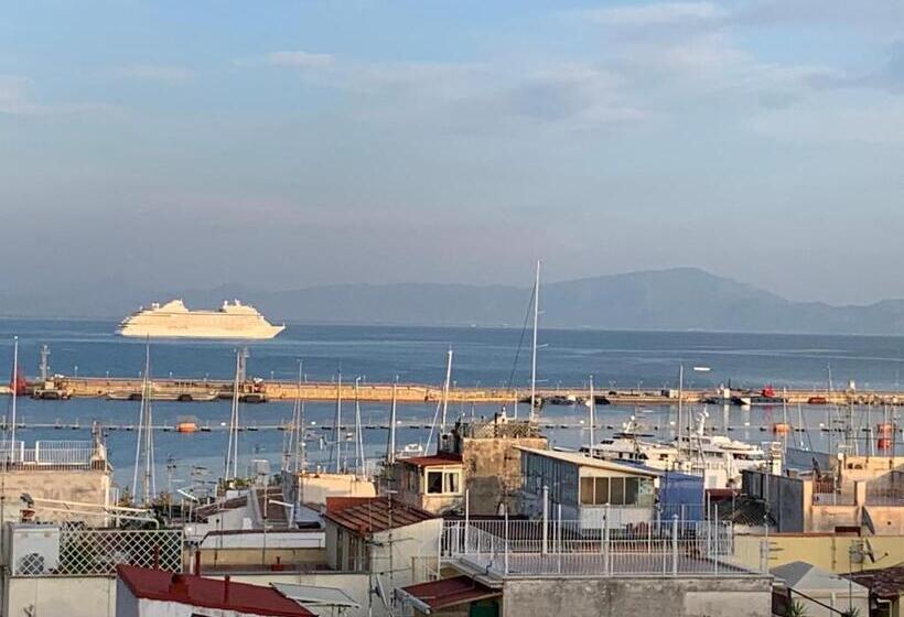 اتاق لوکس, La Terrazza Dei Colori