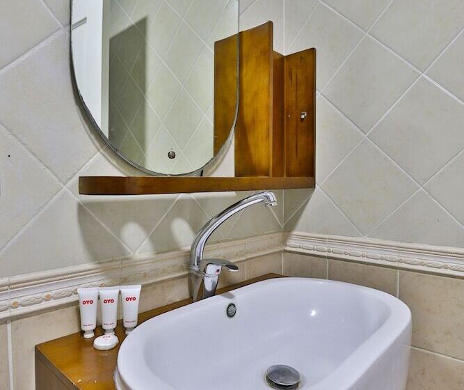 דירת שני חדרים, Oyo 288 Diafati Residential Units