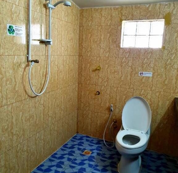 Семейный Номер Deluxe, Route 76 Guest House