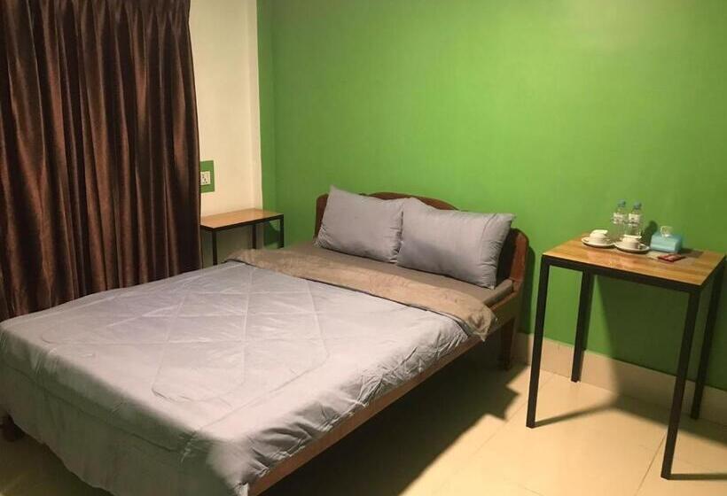 Люкс Дюплекс, Route 76 Guest House