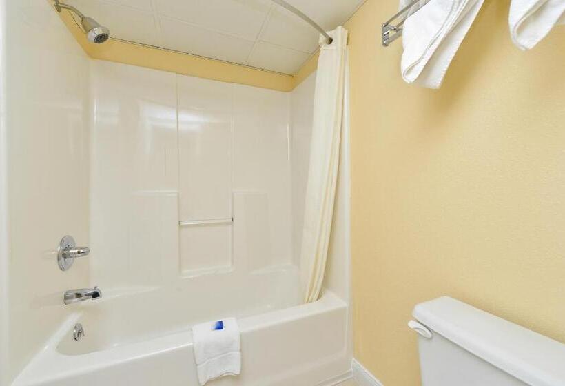 Deluxe Suite, Baymont By Wyndham Sevierville Pigeon Forge