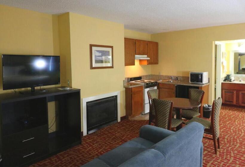 Deluxe Suite, Baymont By Wyndham Sevierville Pigeon Forge
