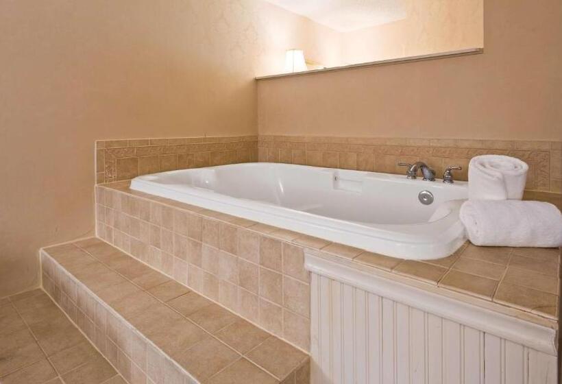 Стандартный Номер Кровать Кинг, Best Western Merry Manor Inn