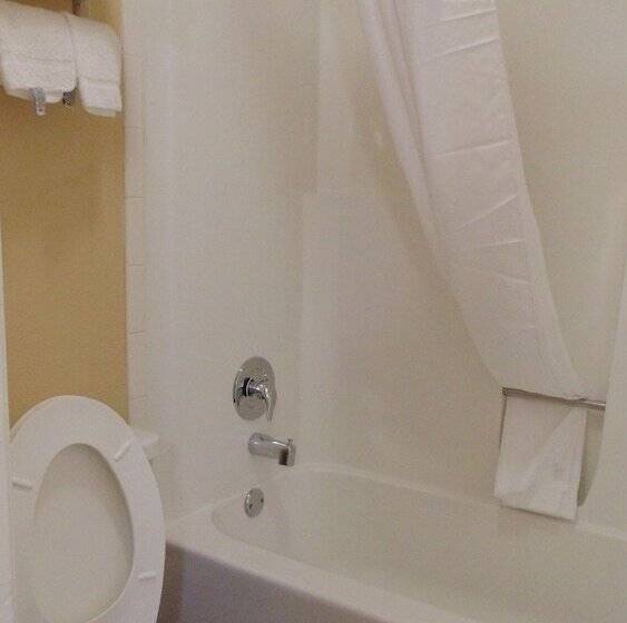 Номер Стандарт 2 Двуспальные Кровати, Quality Inn Glenpool  Tulsa