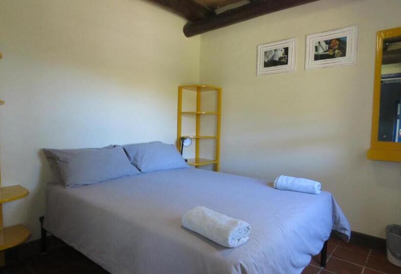Дом 1 Спальня, Coffee Shack Adventure Backpackers & Self Catering