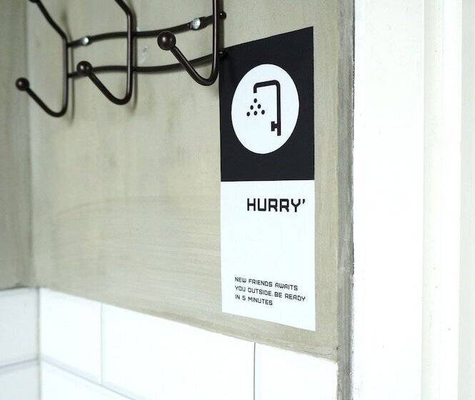 Cama em Quarto Compartilhado, So! Boutique Hostel