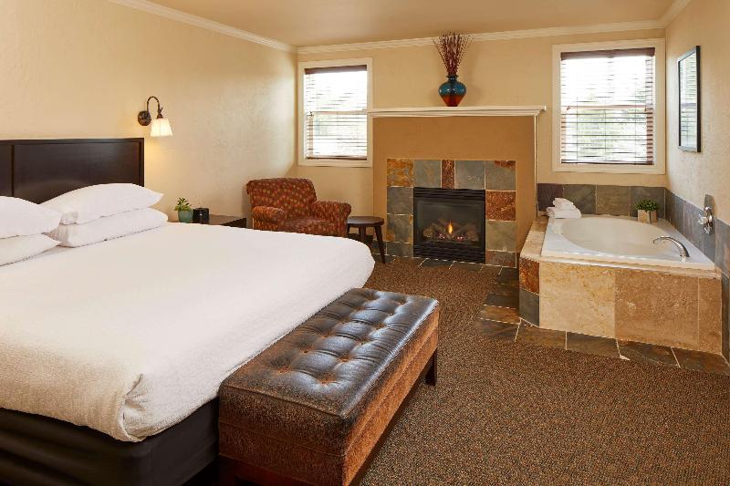 Люкс Кровать Кинг, Best Western Wesley Inn & Suites