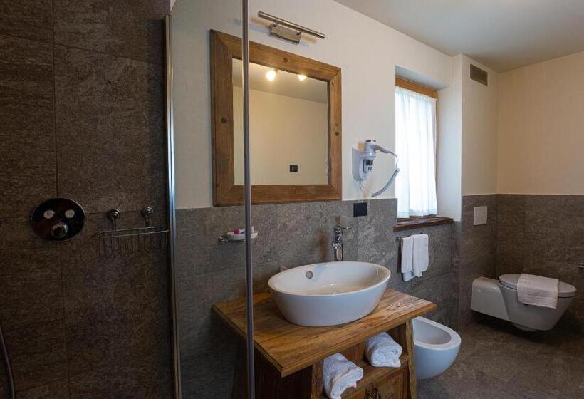 Economy Quadruple Room, Sport Hotel Rudolf