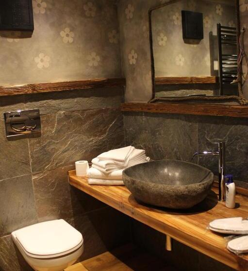 Номер Стандарт Вид на Горы, Locanda Dei Gentili