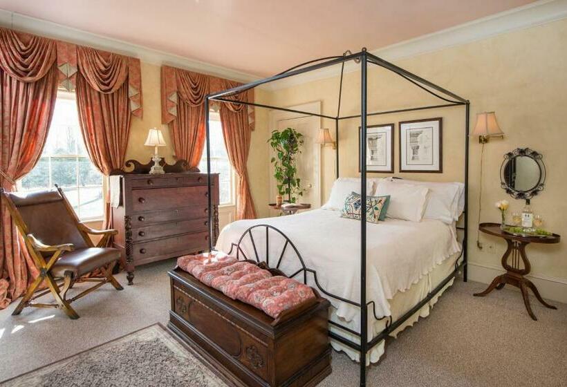 Номер Стандарт, Captain Farris House