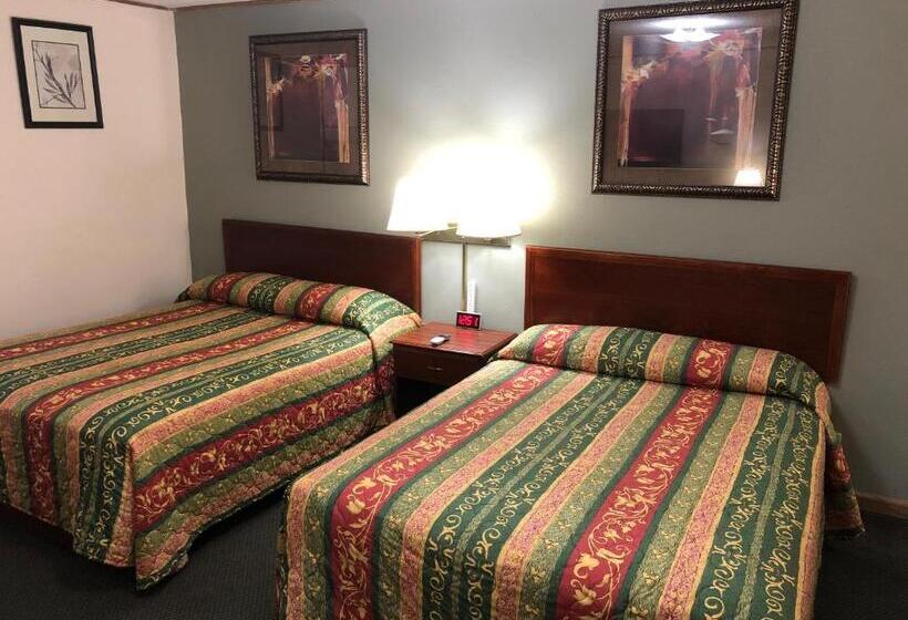 Номер Стандарт, Budget Host Inn   Emporia
