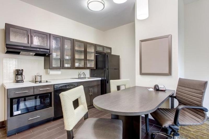 Люкс Кровать Кинг, Candlewood Suites   East Syracuse   Carrier Circle, An Ihg